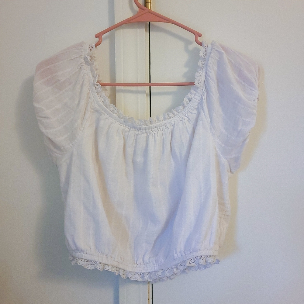 american eagle cropped cottagecore milkmaid top